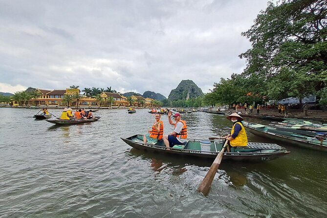 Ninh Binh Group Day Tour (Cycling,Tam Coc,Hoa Lu,Local Family) - What We Love About This Tour
