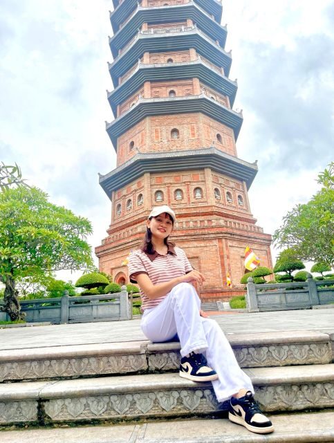 Ninh Binh Group tour : Hoa Lu Tam Coc Mua Caves by Limousine - FAQs