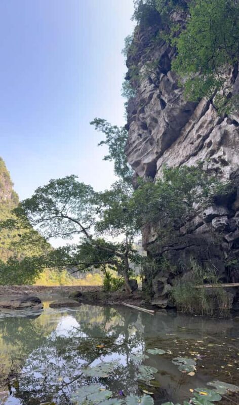 Ninh Binh: Half-Day Buffalo Cave, Dundj Valley & Farm Lunch - Key Points