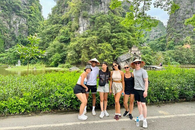 Ninh Binh Highlights Tour with Lunch - Small Group's Best Choice - Key Points