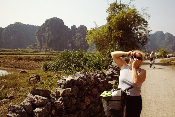 Ninh Binh Hoa Lu Trang An 1 Day Tour from Hanoi by Limousine - The Sum Up