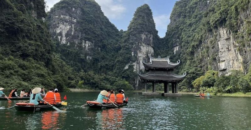 Ninh Binh : Hoa Lu, Trang An, and Mua Cave Day Tour - An In-Depth Look at the Tour Experience