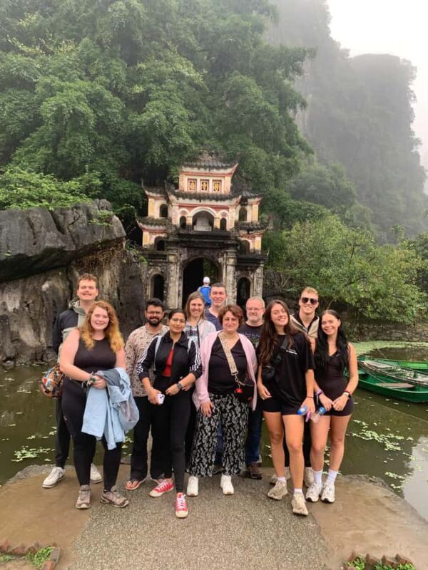 Ninh Binh : Hoa Lu, Trang An, Mua Cave, Bich Dong Tour - Lunch Break with Local Flavors
