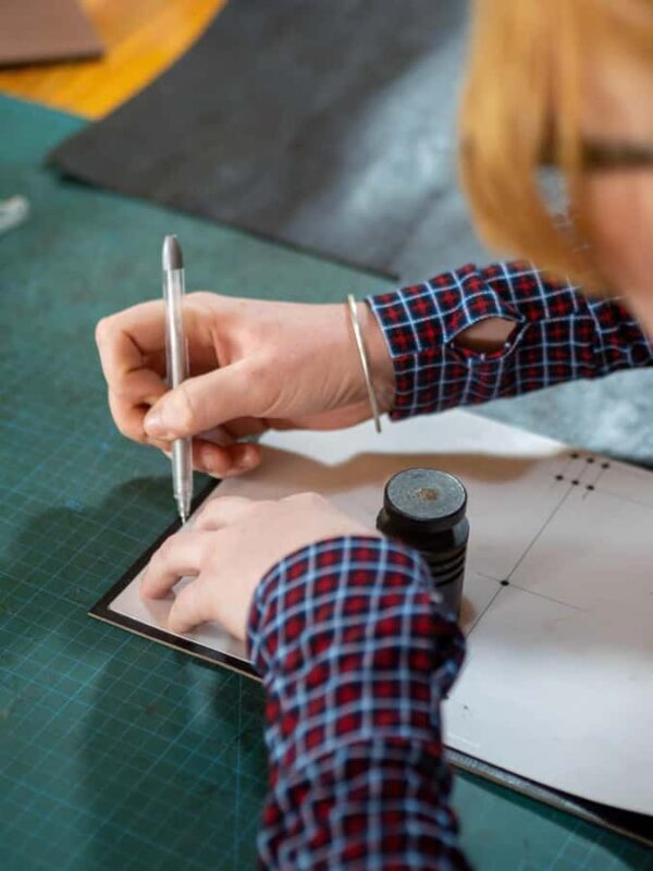 Ninh Binh: Leather Wallet Craft Workshop with Local Artisan - Key Points