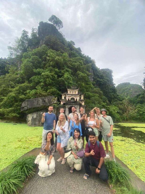 ninh-binh-mua-cave-bai-dinh-pagoda-and-trang-an-day-tour