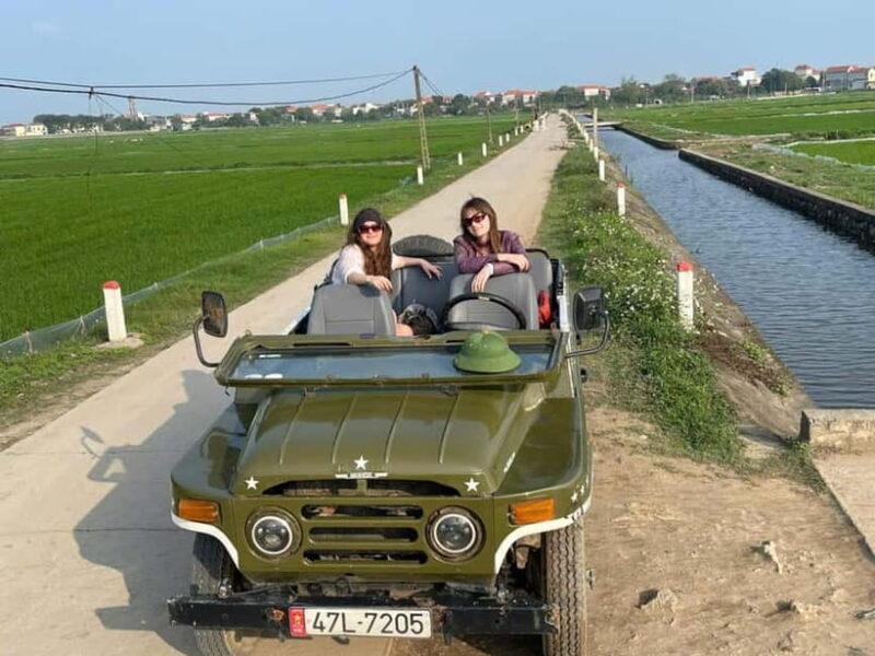 Ninh Binh: Private Army Jeep Trang An, Mua Cave & Bich Dong - Climbing Mua Cave: Views and a Physical Challenge