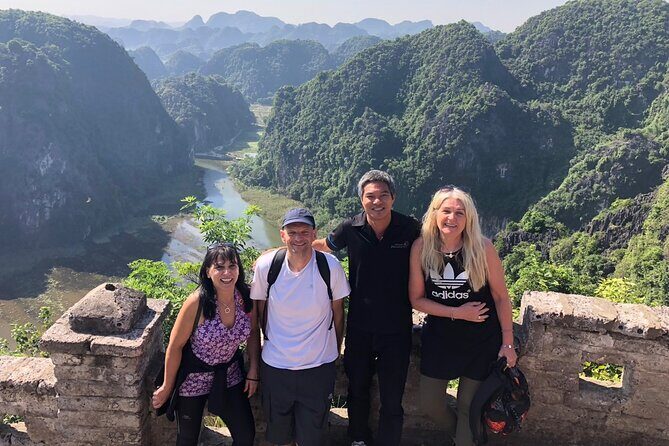 Ninh Binh Small Group of 9 Guided Tour to Mua Cave Tam Coc Hoa Lu - Key Points