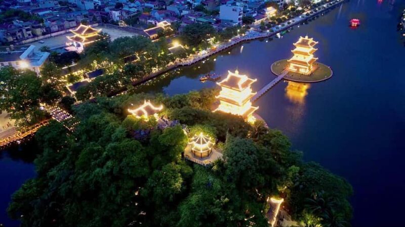 Ninh Binh: Tam Coc Boat Ride, Mua Cave Sunset, Hoa Lu Stroll - The Sum Up