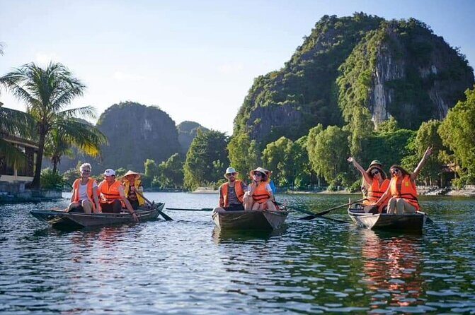Ninh Binh Tour from Hanoi for 6 - 9 Pax by DCar Limousine - Why You’ll Love This Tour
