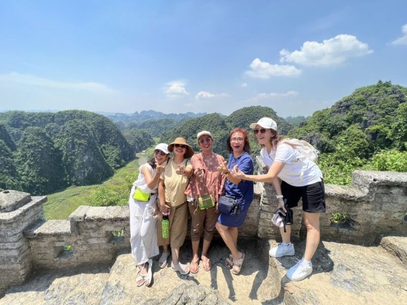 ninh-binh-tour-full-day-hoa-lu-and-tam-coc-boat-tour