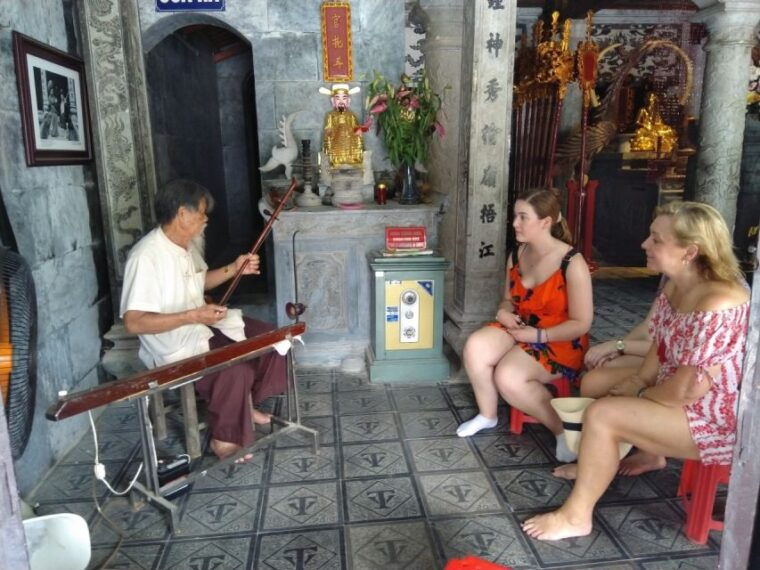 ninh-binh-tour-full-day-hoa-lu-and-tam-coc-boat-tour