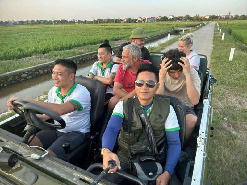 ninh-binh-trang-an-and-mua-cave-half-day-private-jeep-tour