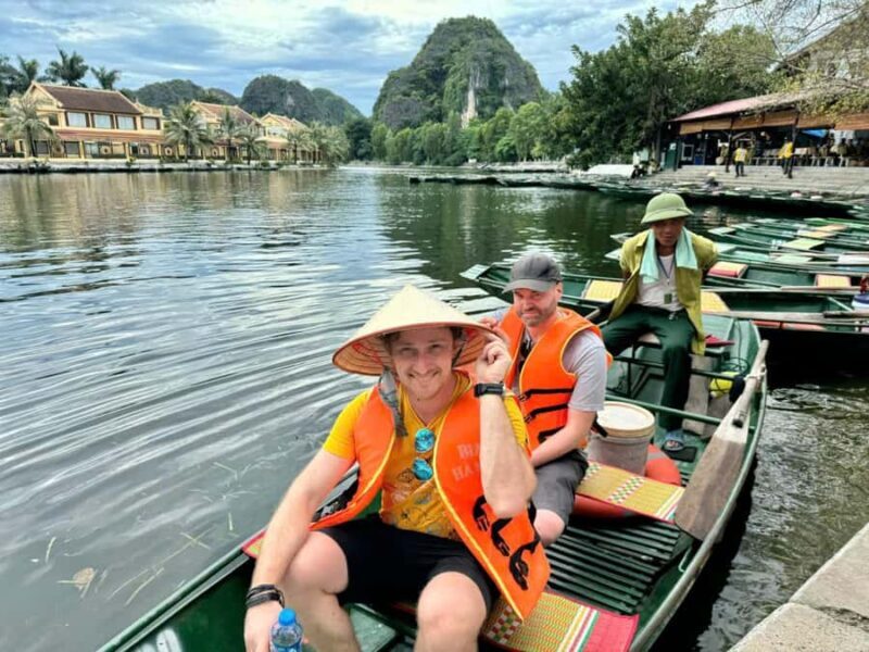 Ninh Binh: Trang An Boat Ride, Bich Dong, Mua Cave Sunset - Discovering Ninh Binh: A Tour of Natural Beauty and Cultural Gems
