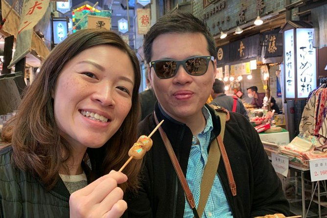 nishiki-market-brunch-walking-food-tour