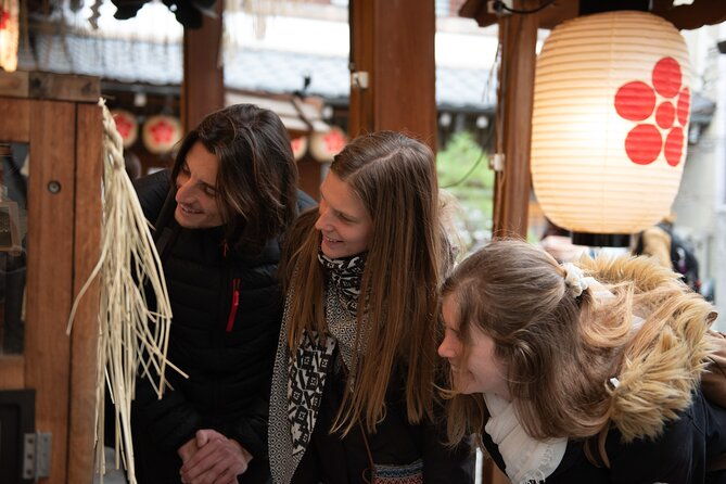 nishiki-market-stroll-and-kyomachiya-cooking-experience