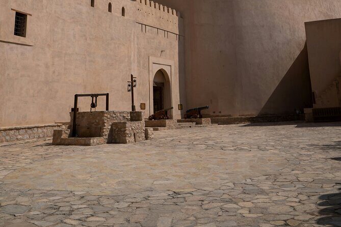 Nizwa by Night Sightseeing Tour - Key Points