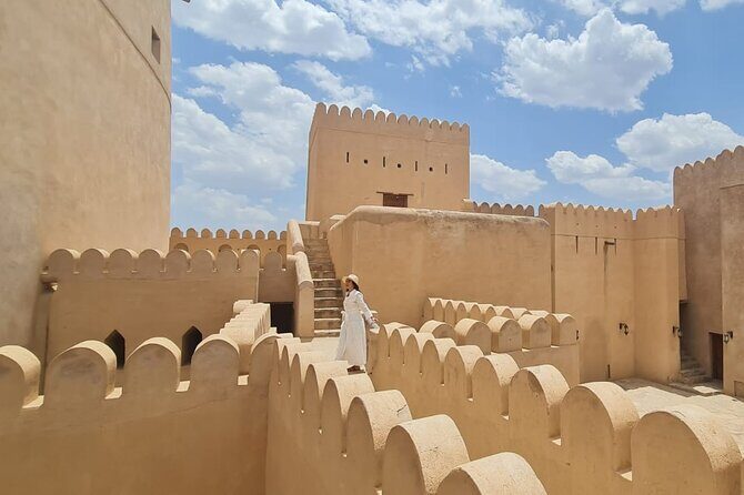 Nizwa Fort-Nizwa Souq-Birkat Al Mouz-Jebel Akhdar - Private Full Day Tour - Authentic Experiences Highlighted by Travelers