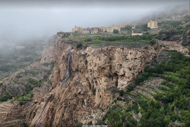 Nizwa Fort-Nizwa Souq-Birkat Al Mouz-Jebel Akhdar - Private Full Day Tour - FAQs about the Nizwa Fort-Nizwa Souq-Jebel Akhdar Tour