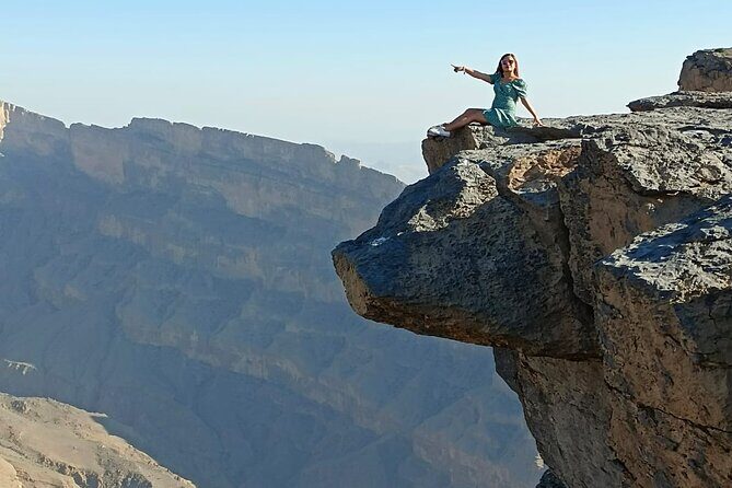 Nizwa Fort-Nizwa Souq-Misfah Al Arbyeen-Jebel Shams - Private Full Day Tour - FAQs  
