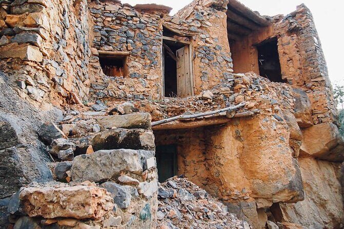Nizwa Market, Nizwa Fort, Misfat Al Abriyeen, Jabal Shams - Visiting Misfat Al Abriyeen: A Village Steeped in Tradition