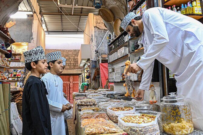 Nizwa Tour & Friday Market - FAQ