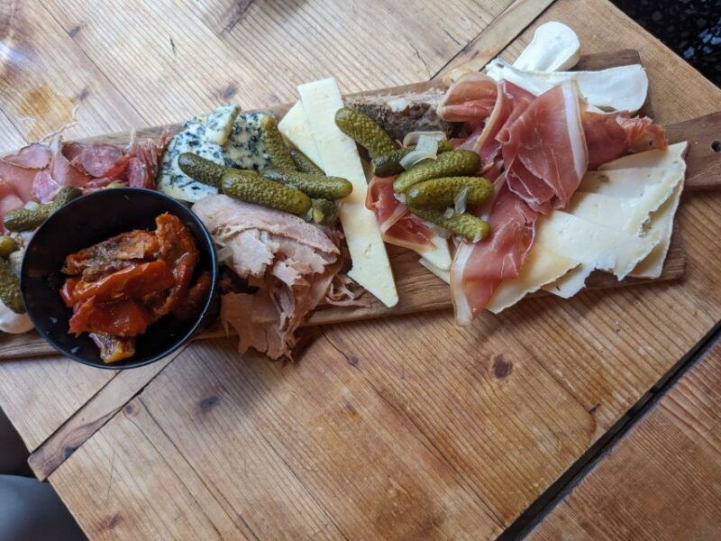 no-diet-club-paris-night-food-tour-montmartre