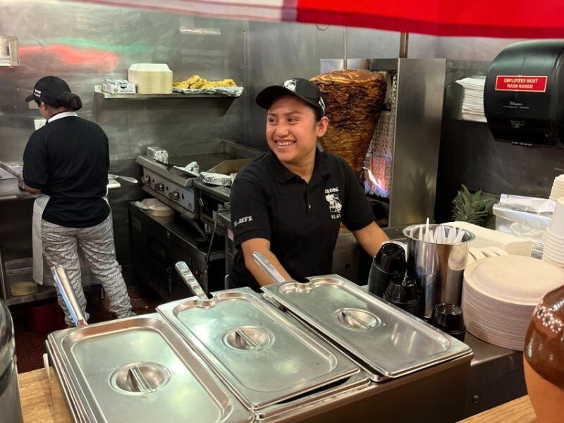 no-diet-club-street-food-in-brooklyn-with-many-tastings