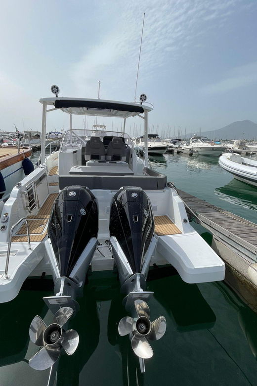 no-more-sea-sick-comfortably-stable-boat-tour-from-sorrento