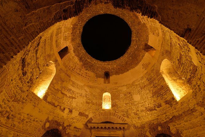nocturnal-tours-trogir-split-soul-of-the-old-split-tour-2