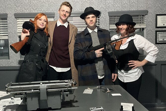 noir-escape-room-in-alaska