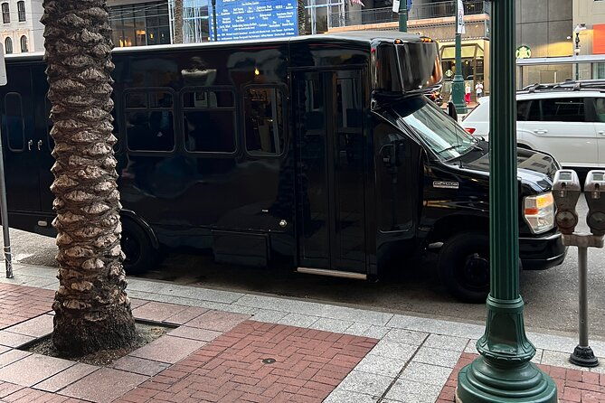 nola-party-bus-tour-2