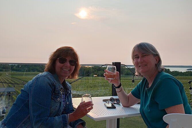 NON BUS Traverse City Old Mission Sunset Wine & Distillery Tour - FAQs