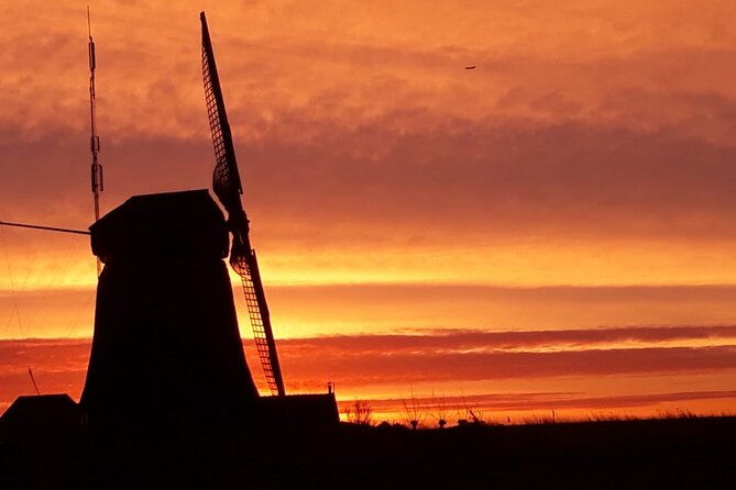 non-touristic-private-sightseeing-countryside-windmill-tour