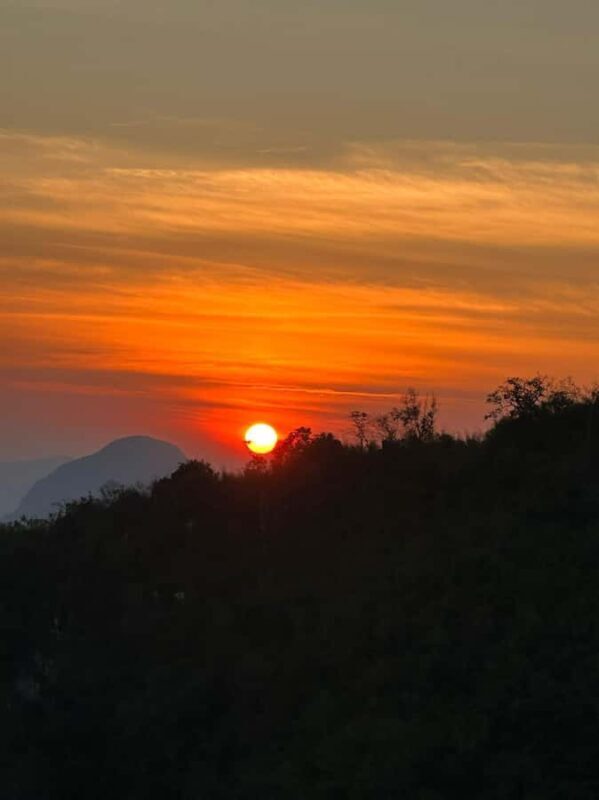 Nong Khiaw: Trekking To Camping Above The Clouds At Pha Deng - Key Points