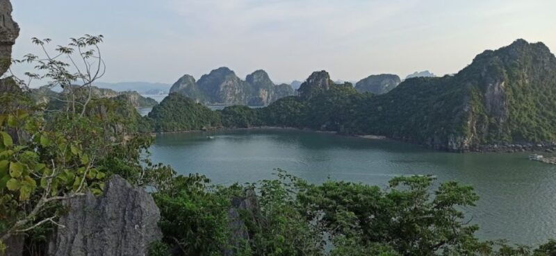 nontouristy-bai-tu-long-day-cruise-from-hanoi