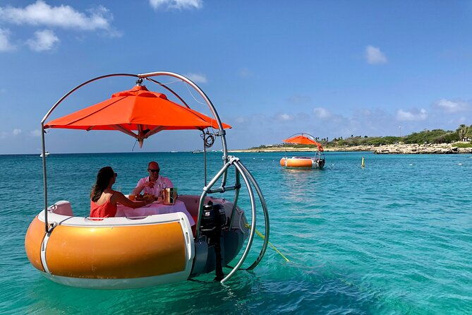 noord-aruba-exclusive-private-dinner-aboard-the-aqua-donut