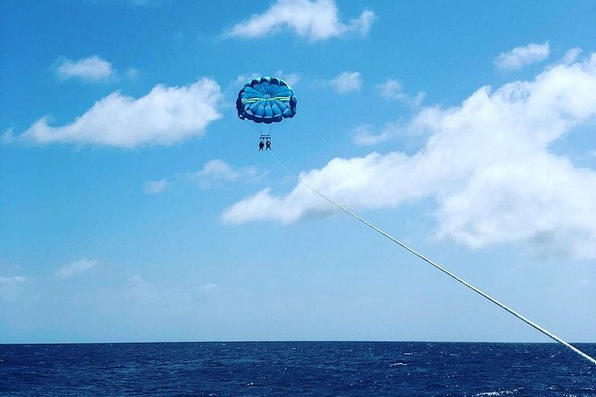 noord-parasailing-with-unparalleled-views