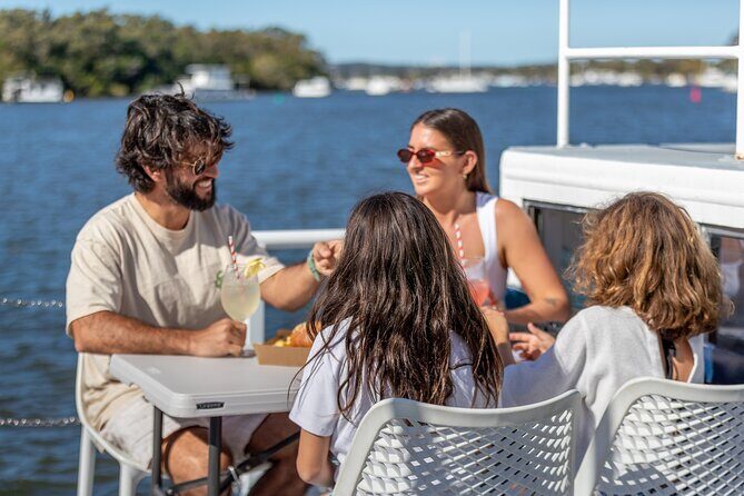 Noosa Queen Seafood Lunch Cruise Fresh Local Delights - The Experience in Detail: What to Expect on the Noosa Queen Seafood Lunch Cruise