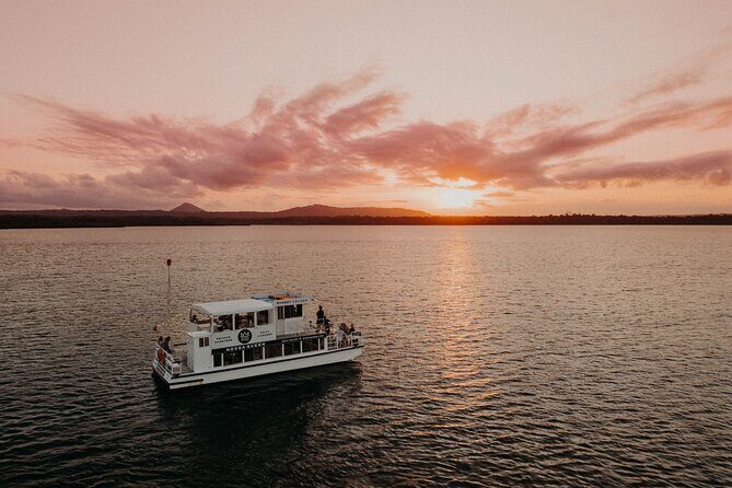Noosa Queen Sunset Cruise River - A Relaxing Sunset Experience on Noosa Queen River Cruise