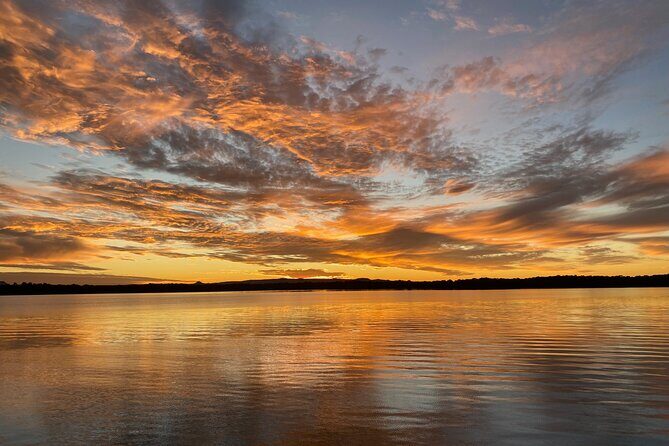 Noosa Queen Sunset Cruise River - Key Points