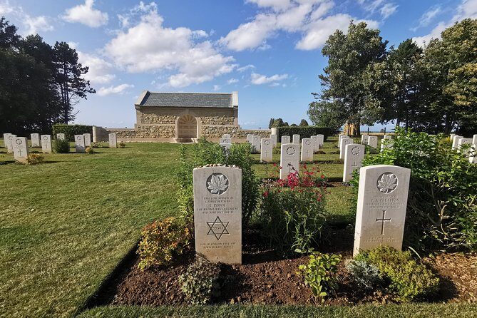 Normandy Landing Beaches Private Day Tour from Paris - The Sum Up