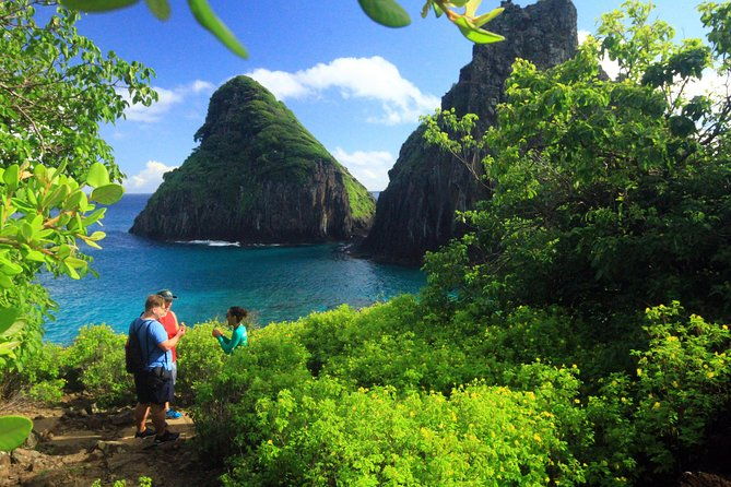 noronha-emerald-of-the-atlantic-trail