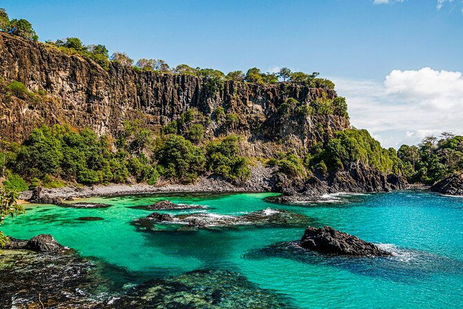 noronha-emerald-of-the-atlantic-trail