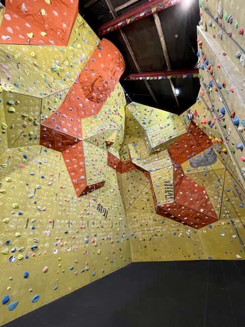 North Devon: Indoor Climbing Taster Session - An Intro to Climbing in North Devon