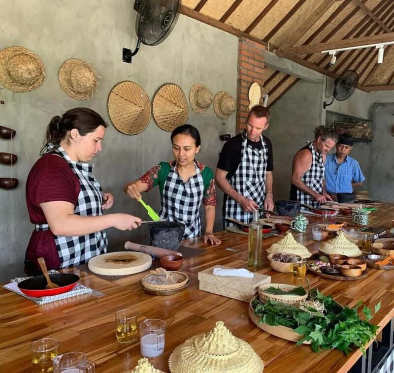 North Kuta: Balinese Cooking Class & Canang Making Class - An Introduction to the Tour Experience