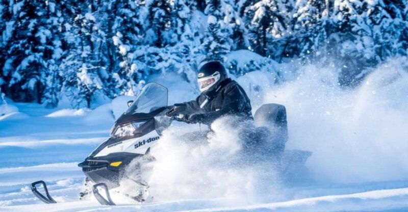 north-pole-alaska-guided-fairbanks-snowmobile-tour