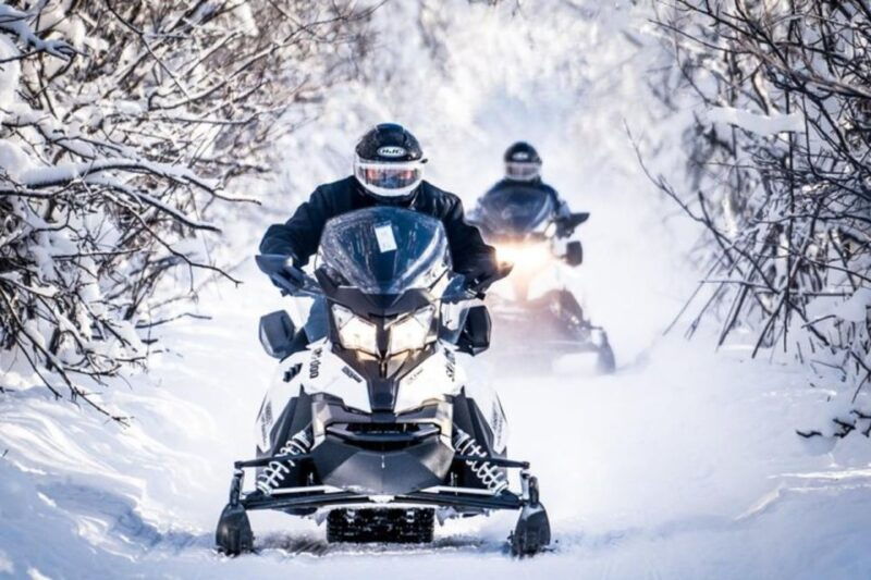 north-pole-alaska-guided-fairbanks-snowmobile-tour