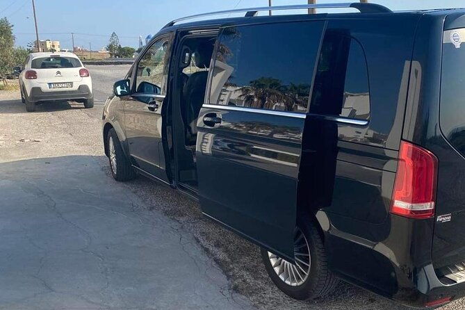 north-santorini-half-day-private-tour-2