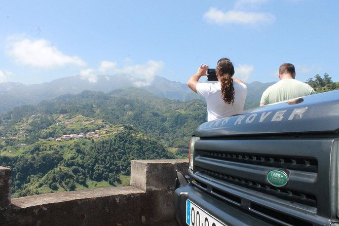 north-tour-wine-tasting-4x4-small-groups