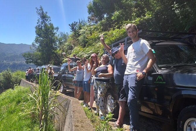 north-tour-wine-tasting-4x4-small-groups